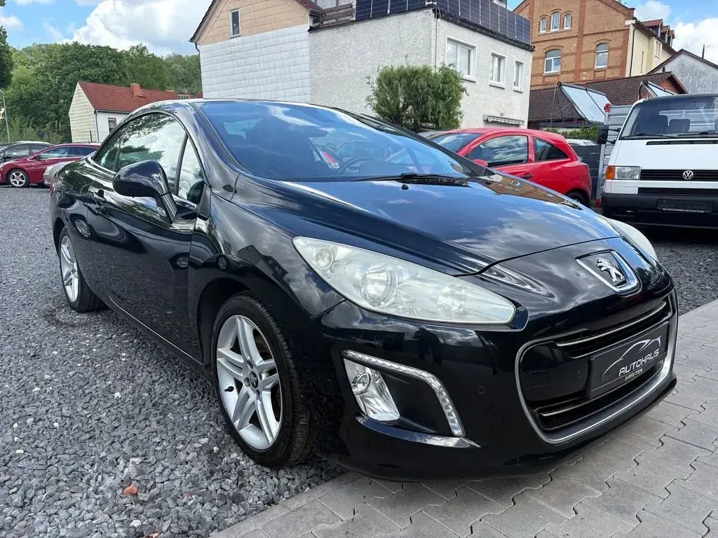 Gebraucht Peugeot 308 CC Active 156 PS (114 kW) 2012 Schwarz Cabrio