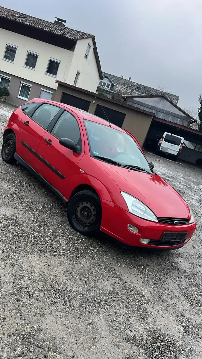 Gebraucht Ford Focus 75 PS (55 kW) 1998 Rot Limousine