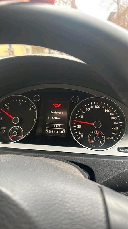 Grau Gebraucht 2007 Mazda 5 Van / Kleinbus | 1.200 € - Bild 1/4