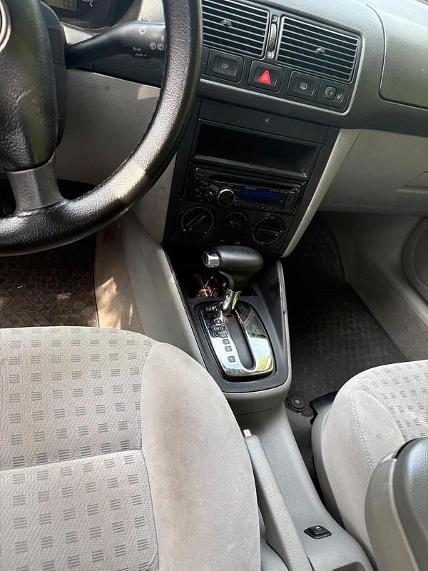 Silber Gebraucht 2003 VW Golf IV Limousine | 3.200 € (Fairer Preis) - Bild 1/4