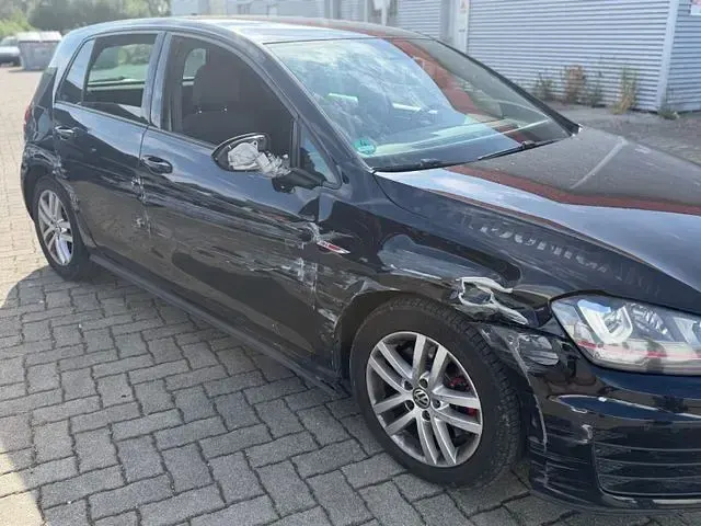 Gebraucht VW Golf VII GTI 220 PS (161 kW) 2014 Schwarz Limousine