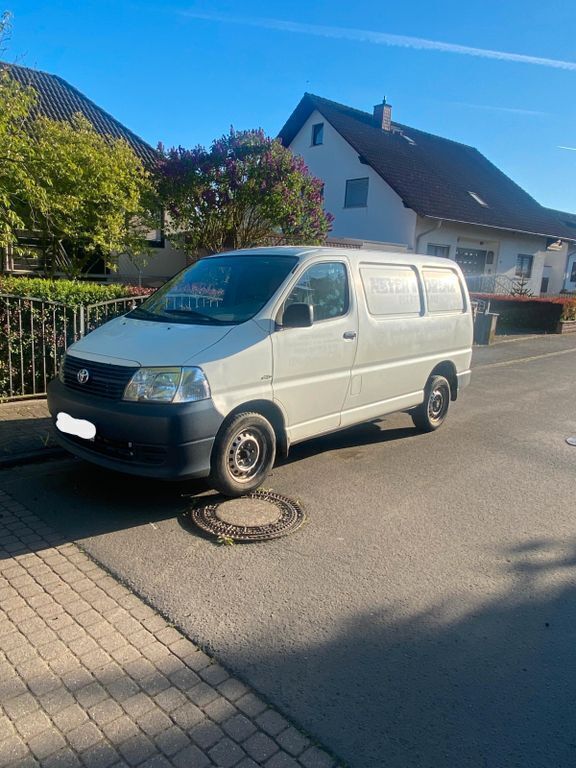 Weiß Gebraucht 2007 Toyota HiAce Van / Kleinbus | 6.400 € (Guter Preis) - Bild 1/4
