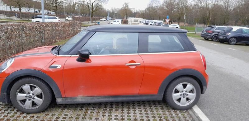 Gebraucht Mini Cooper Coupé 150 PS (110 kW) 2020 Rot Coupé