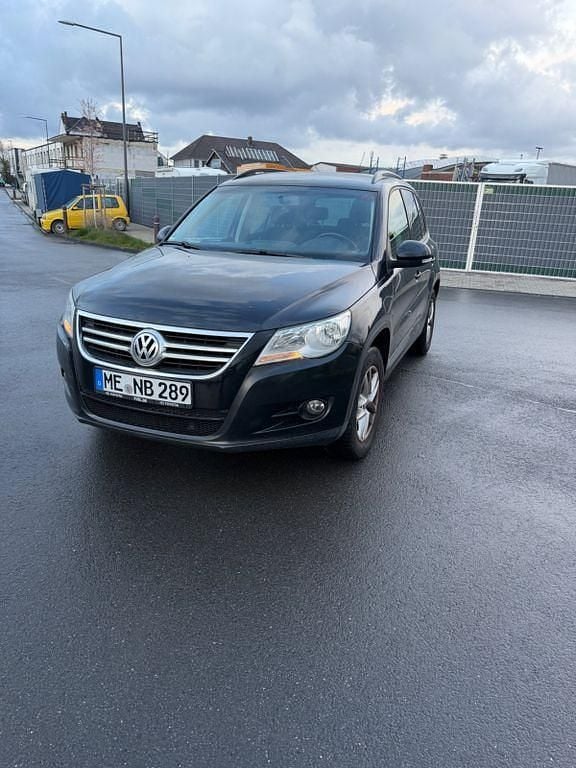 Gebraucht VW Tiguan 150 PS (110 kW) 2010 Schwarz SUV