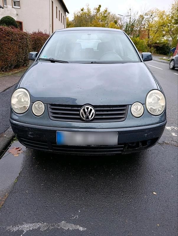 Second-hand VW Polo 75 CP (55 kW) 2002 Gri Hatchback