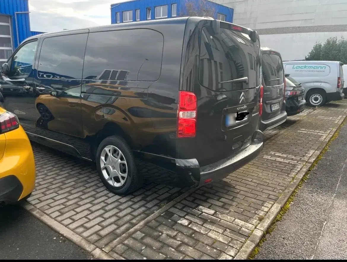 Gebraucht Citroën Spacetourer 177 PS (130 kW) 2017 Schwarz Van / Kleinbus
