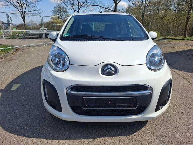 Gebraucht Citroën C1 Tendance 68 PS (50 kW) 2013 Weiß Kleinwagen