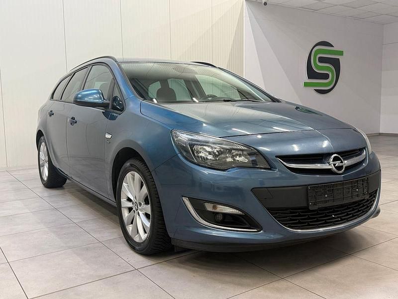 Gebraucht Opel Astra Active 165 PS (121 kW) 2013 Blau Kombi