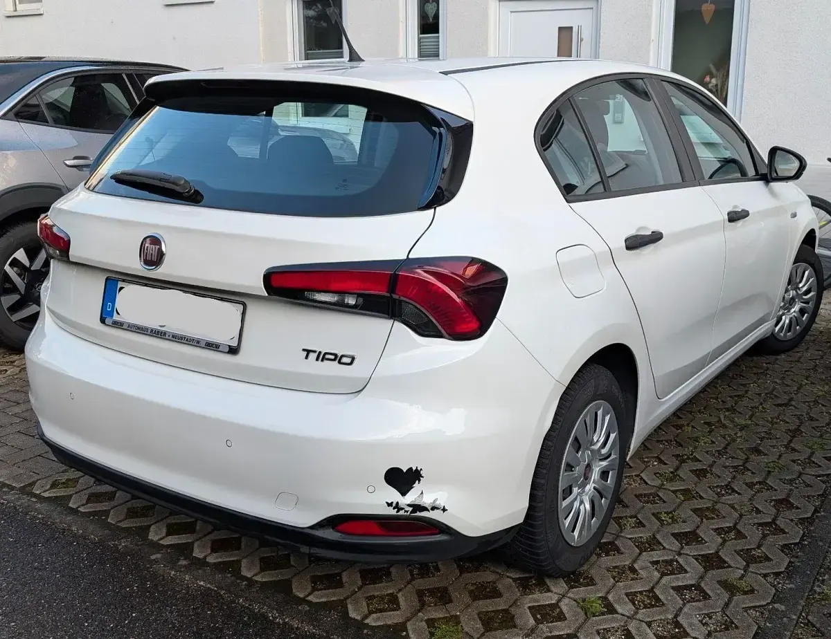Gebraucht Fiat Tipo 95 PS (69 kW) 2018 Weiß Kombi