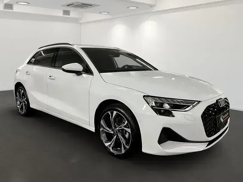 Używany Audi A3 Advanced Plus 150 KM (110 kW) 2025 Biały Sedan/Limuzyna