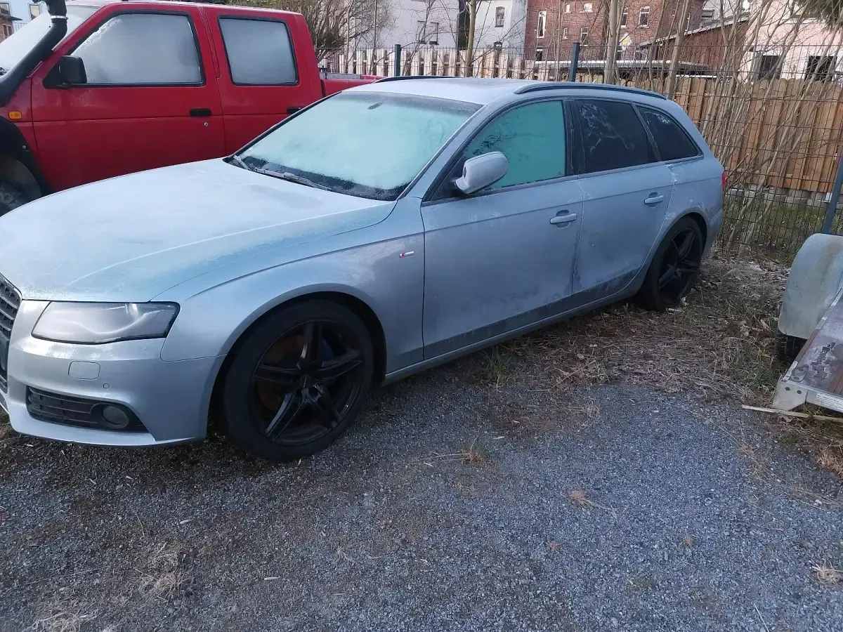 Gebraucht Audi A4 S-Line 275 PS (202 kW) 2010 Blau Kombi