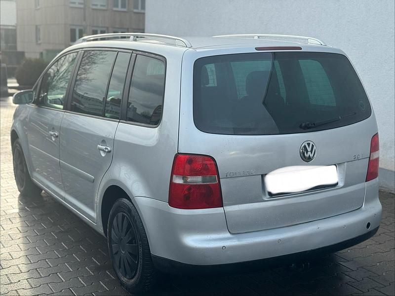 Gebraucht VW Touran Highline 140 PS (102 kW) 2005 Silber Van / Kleinbus
