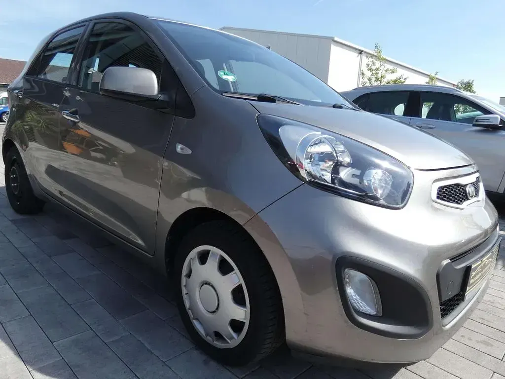 Gebraucht Kia Picanto Edition 7 69 PS (50 kW) 2013 Grau Kleinwagen