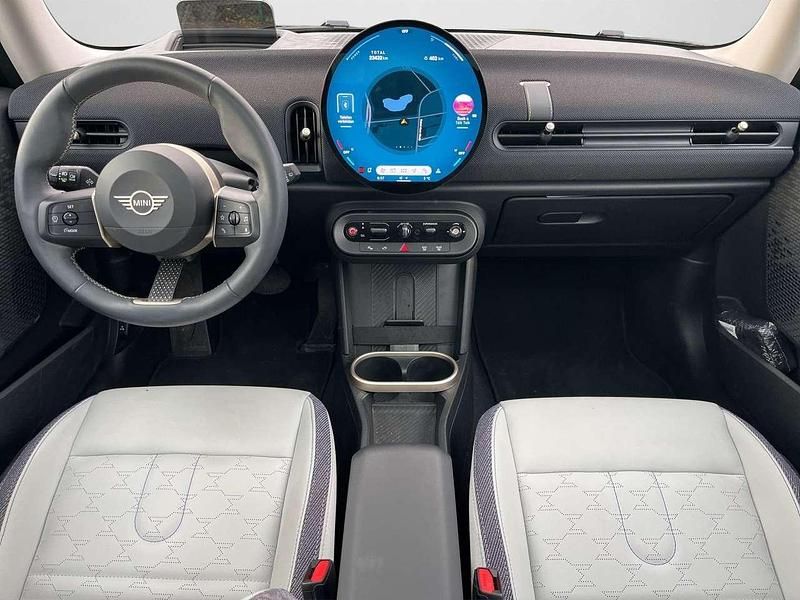 Gebraucht Mini Cooper Coupé Classic 156 PS (114 kW) 2024 Ocean wave green Coupé