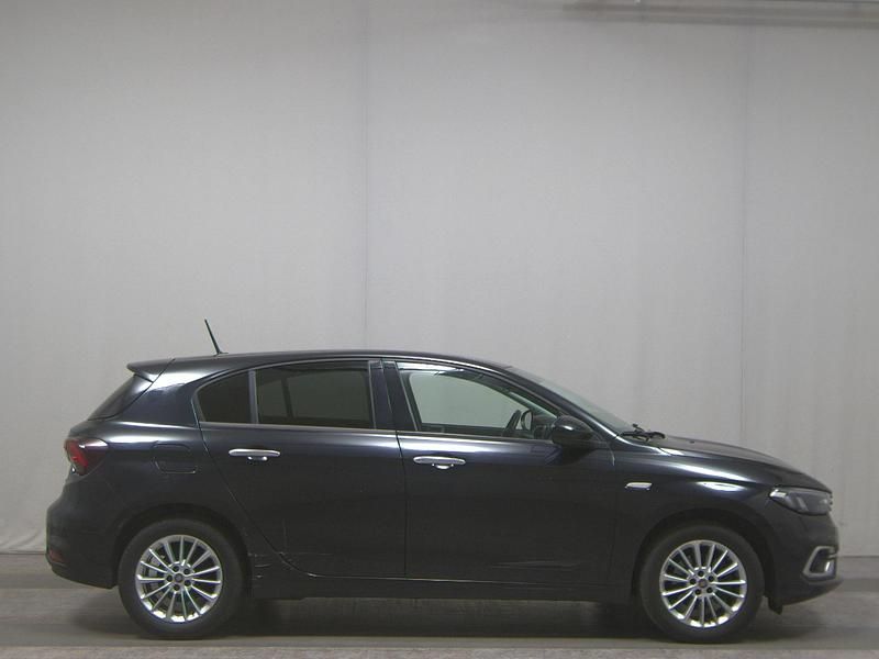 Schwarz Gebraucht 2021 Fiat Tipo Life Limousine | 6.280 € - Bild 1/4
