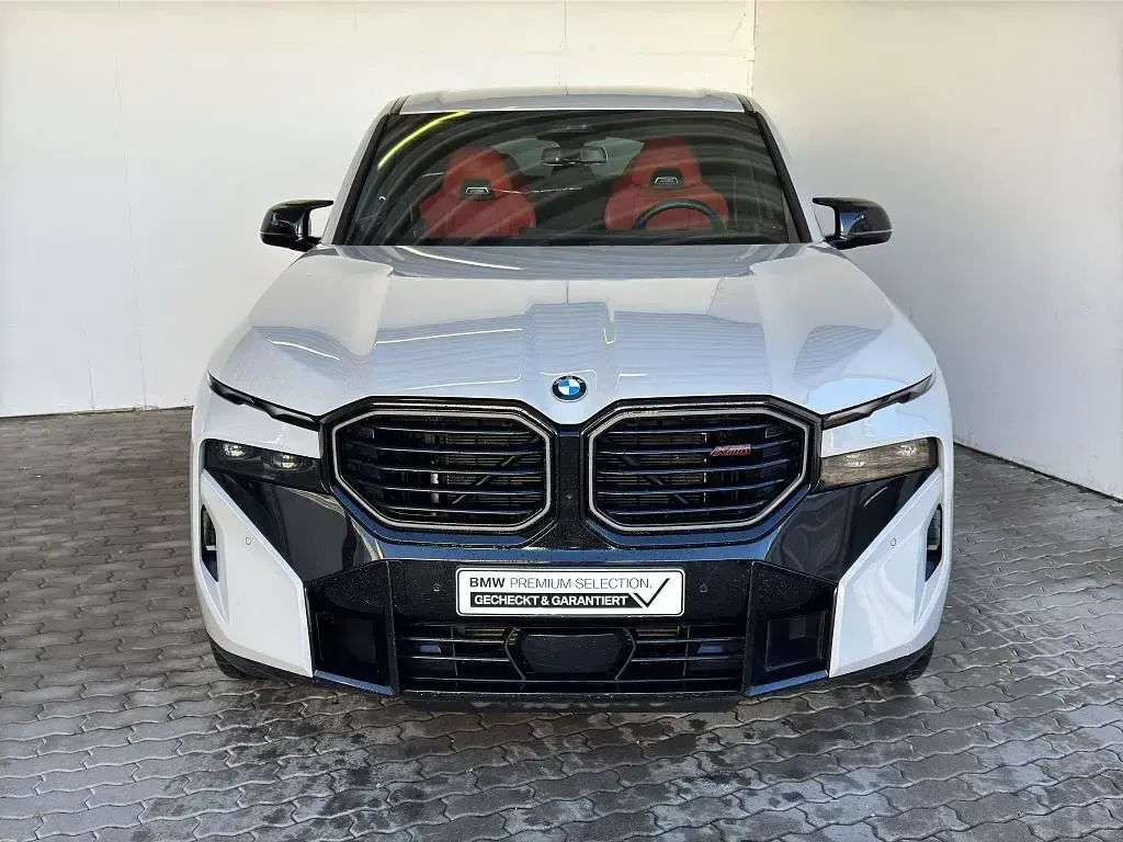 Brugt BMW XM Performance 748 HK (550 kW) 2025 Individual lack kreide SUV