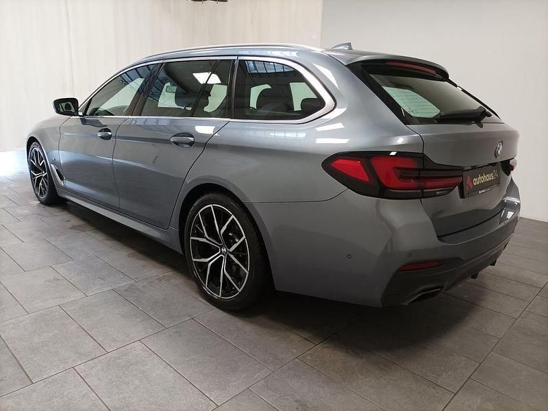 Gebraucht BMW 530 M Sport 286 PS (210 kW) 2021 Blau Limousine