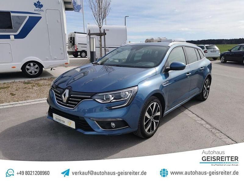 Blau Gebraucht 2019 Renault Mégane IV Bose Edition Limousine | 13.390 € (Fairer Preis) - Bild 1/4