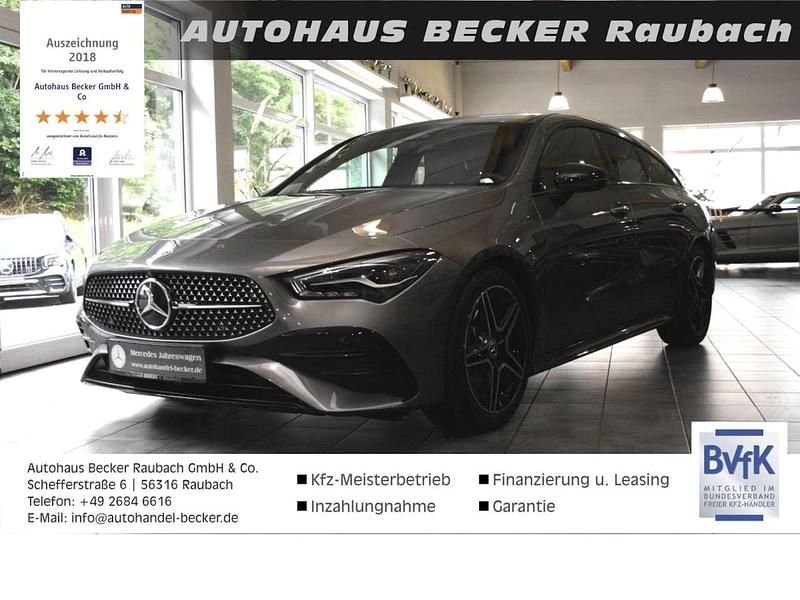 Mountaingraumetallic Gebraucht 2024 Mercedes CLA200 AMG Kombi | 31.490 € (Fairer Preis) - Bild 1/4