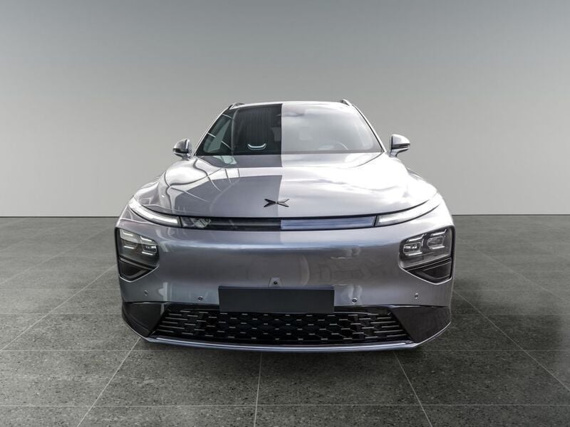 Gebraucht XPENG G9 AWD Performance 405 kW (551 PS) 2025 Grau SUV