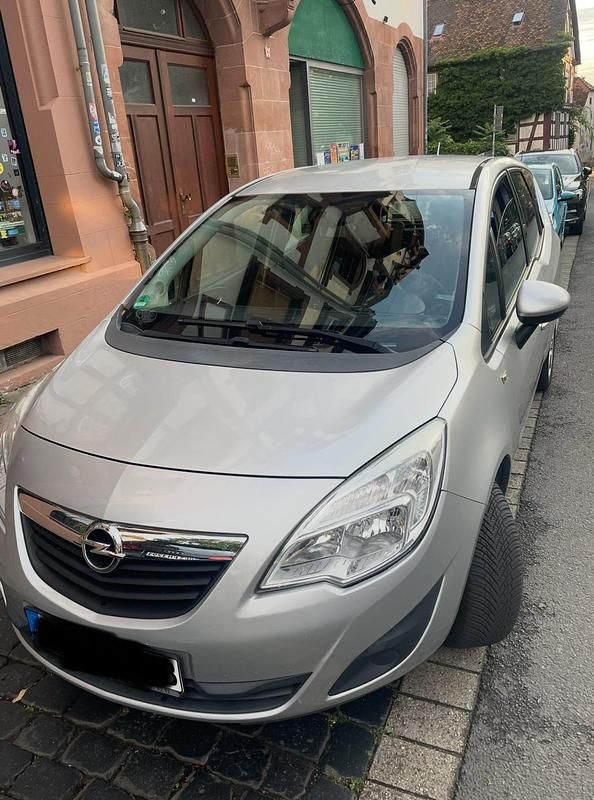 Silber Gebraucht 2011 Opel Meriva Van / Kleinbus | 3.300 € - Bild 1/4