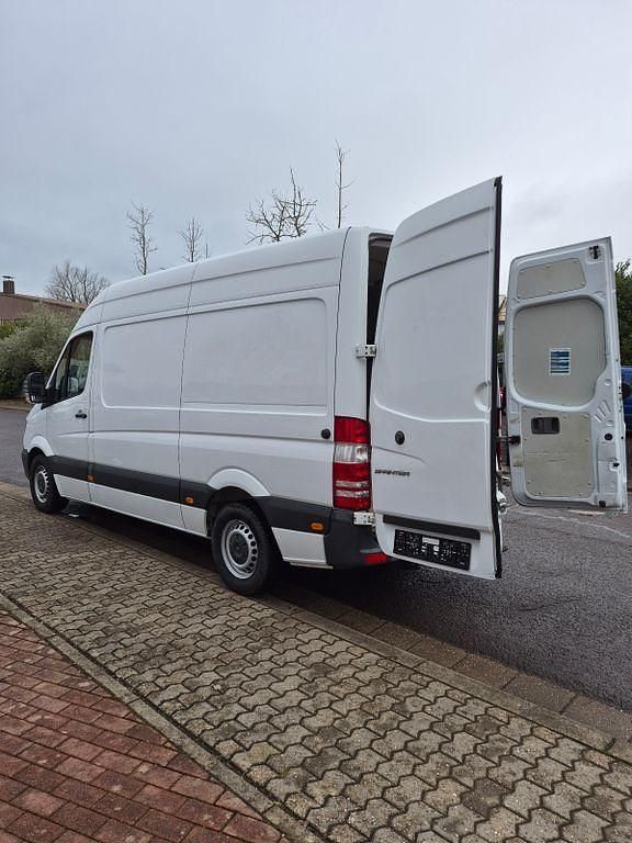 Gebraucht Mercedes Sprinter 163 PS (119 kW) 2018 Weiß Van