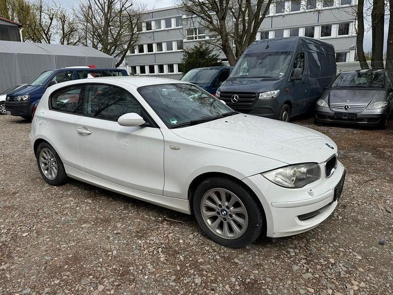 Gebraucht BMW 120 Advantage 170 PS (125 kW) 2008 Weiß Kleinwagen