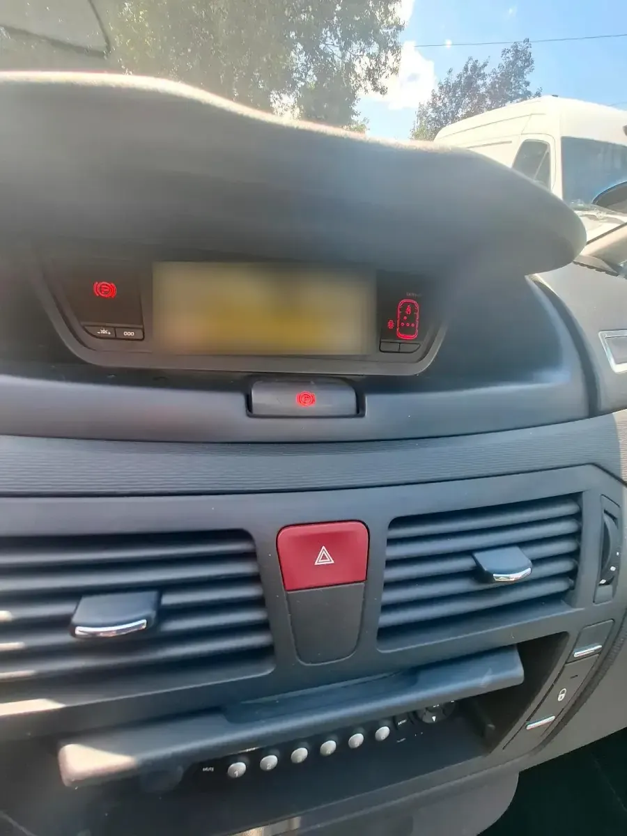 Gebraucht Citroën C4 156 PS (114 kW) 2010 Silber Van / Kleinbus