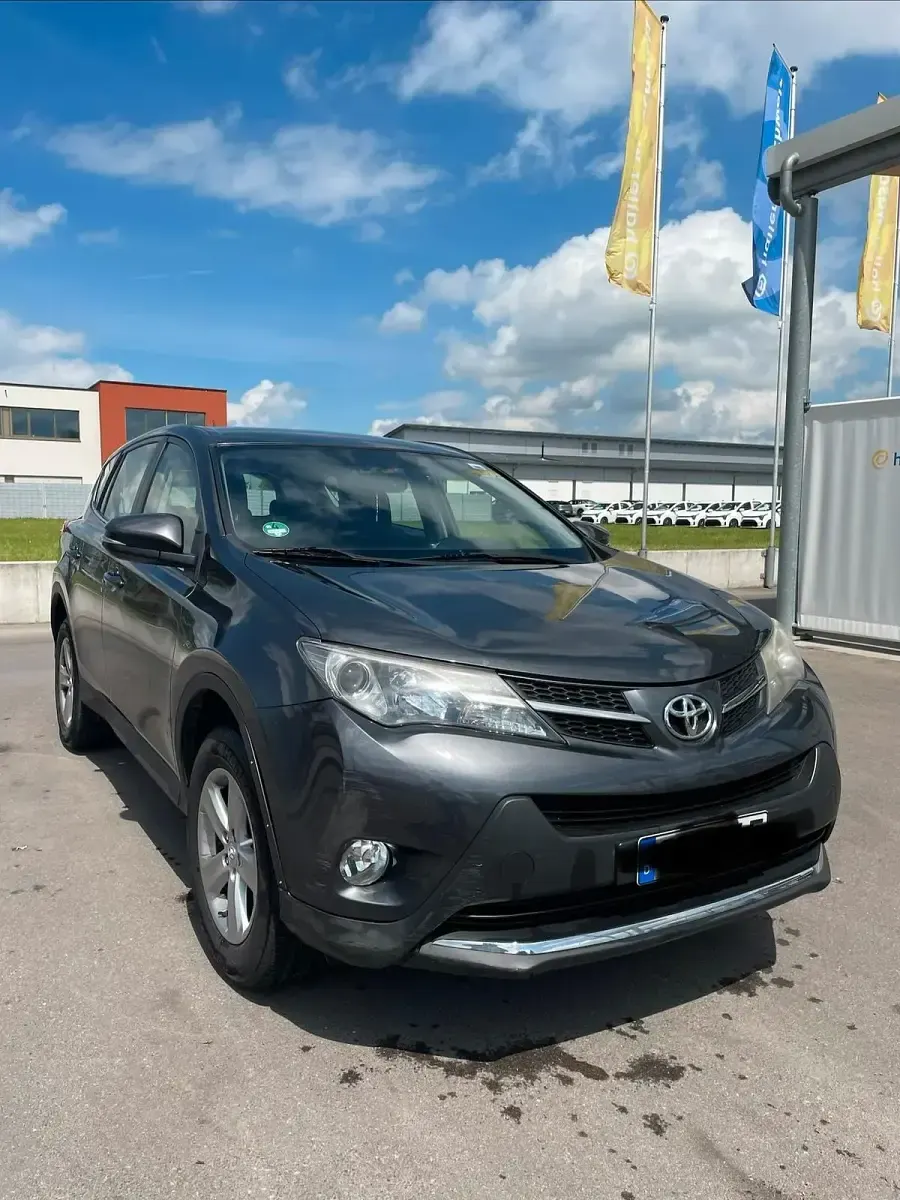 Gebraucht Toyota RAV4 150 PS (110 kW) 2013 Grau SUV