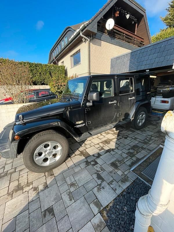 Gebraucht Jeep Wrangler Sahara 200 PS (147 kW) 2014 Schwarz SUV