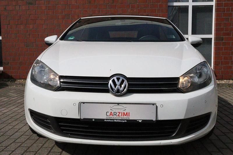 Gebraucht VW Golf Cabriolet 160 PS (117 kW) 2012 Weiß Cabrio