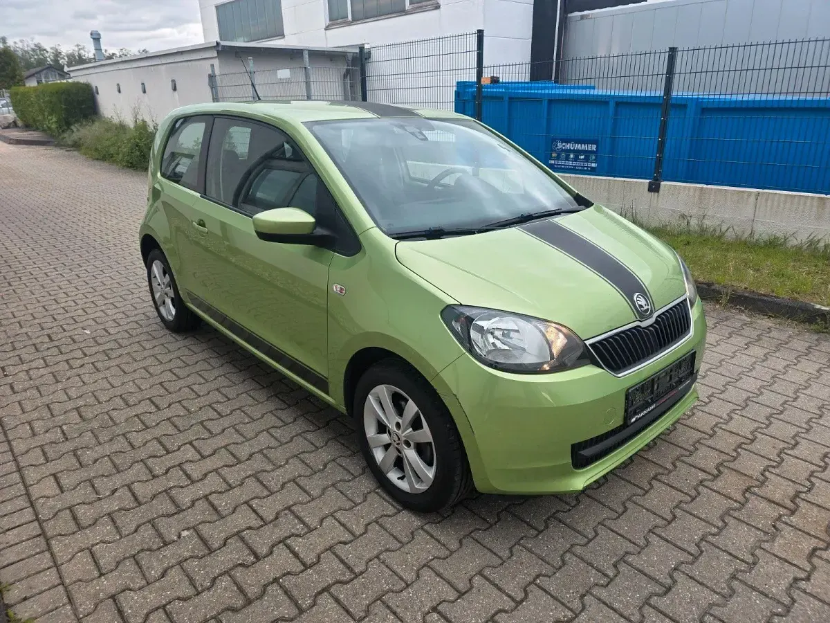 Gebraucht Skoda Citigo Active 60 PS (44 kW) 2012 Grün Kleinwagen