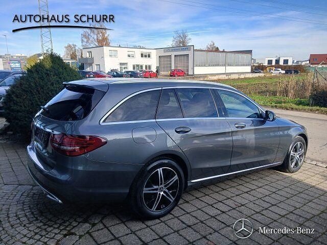 Gebraucht Mercedes C220 Avantgarde 194 PS (142 kW) 2020 Grau Limousine