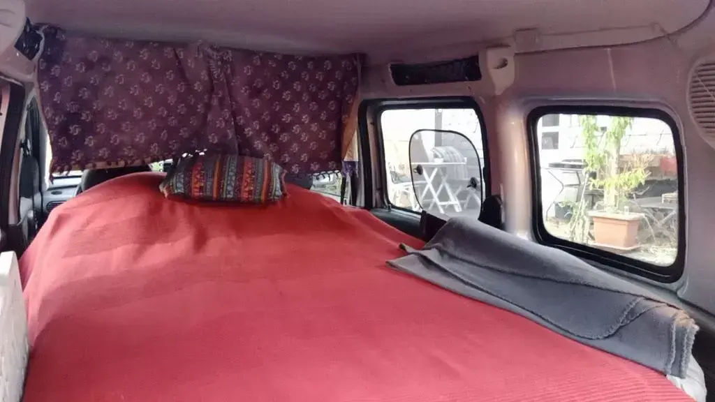 Gebraucht Opel Combo 94 PS (69 kW) 2005 Silber Van / Kleinbus
