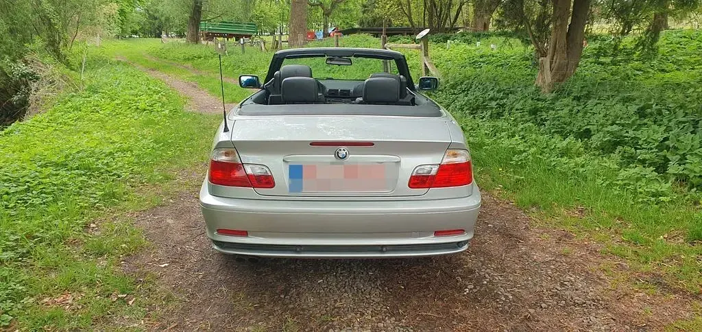 Gebraucht BMW 325 Cabriolet 192 PS (141 kW) 2001 Silber Cabrio