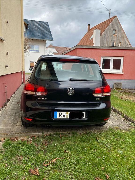 Gebraucht VW Golf VI Highline 122 PS (89 kW) 2010 Schwarz Kleinwagen