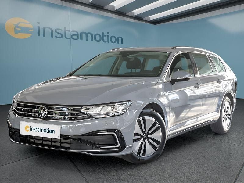 Grau Gebraucht 2022 VW Passat Kombi | 23.849 € (Fairer Preis) - Bild 1/4