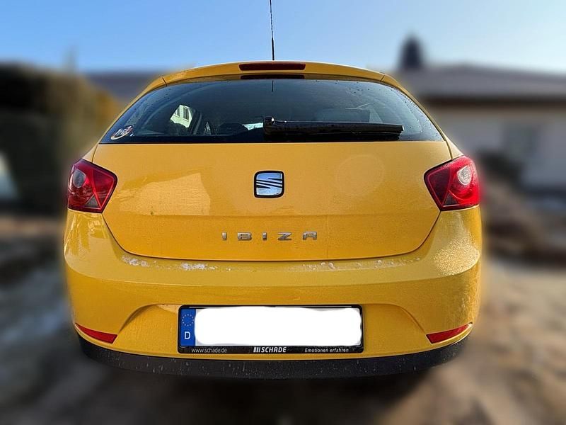 Gebraucht Seat Ibiza 90 PS (66 kW) 2010 Gelb Limousine