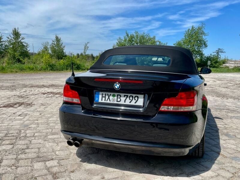 Gebraucht BMW 123 Cabriolet M Sport 204 PS (150 kW) 2009 Schwarz Cabrio