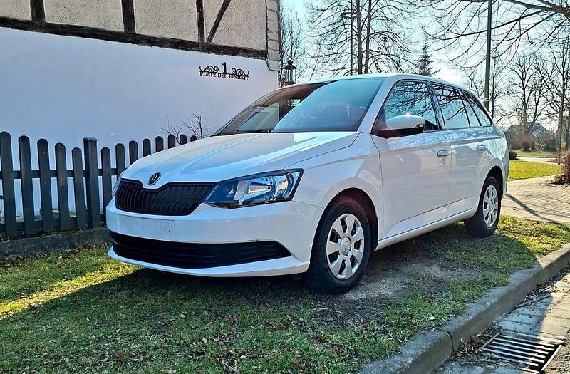 Gebraucht Skoda Fabia 75 PS (55 kW) 2015 Weiß Kombi