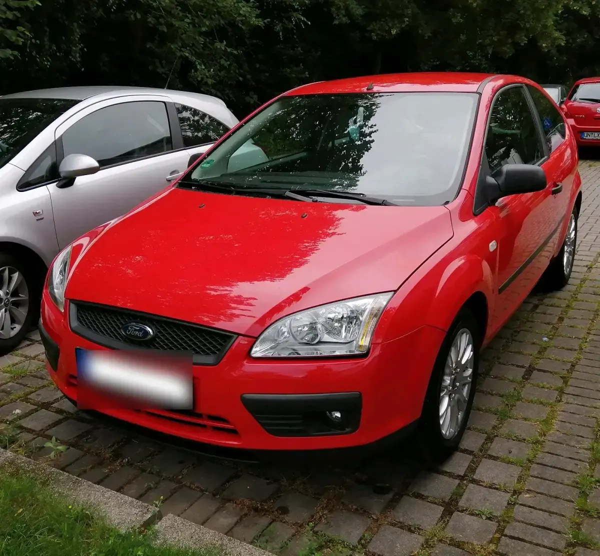 Gebraucht Ford Focus 80 PS (58 kW) 2006 Rot Limousine