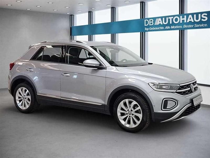 Gebraucht VW T-Roc Style 150 PS (110 kW) 2023 Silber SUV
