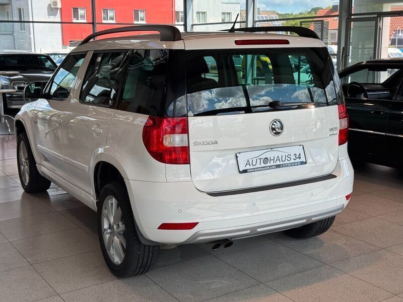 Gebraucht Skoda Yeti Ambition 122 PS (89 kW) 2014 Weiß SUV