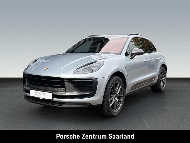 Gebraucht Porsche Macan 265 PS (194 kW) 2023 Dolomitsilbermetallic (metallic) SUV