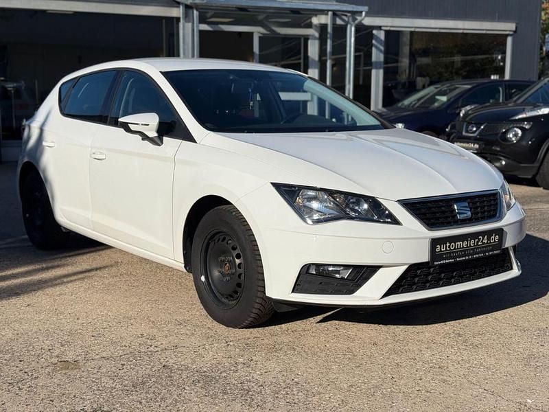 Weiß Gebraucht 2018 Seat Leon Style Limousine | 9.390 € (Guter Preis) - Bild 1/4