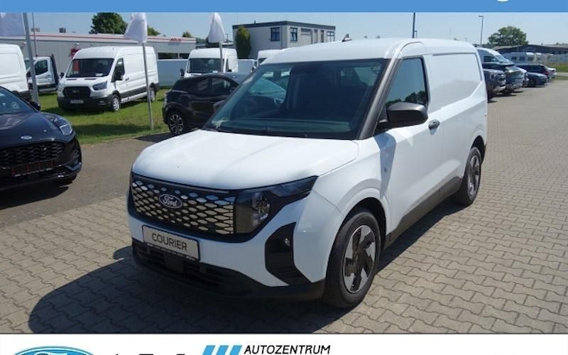 Gebraucht Ford E-Transit Trend 100 kW (136 PS) 2025 Weiß Van