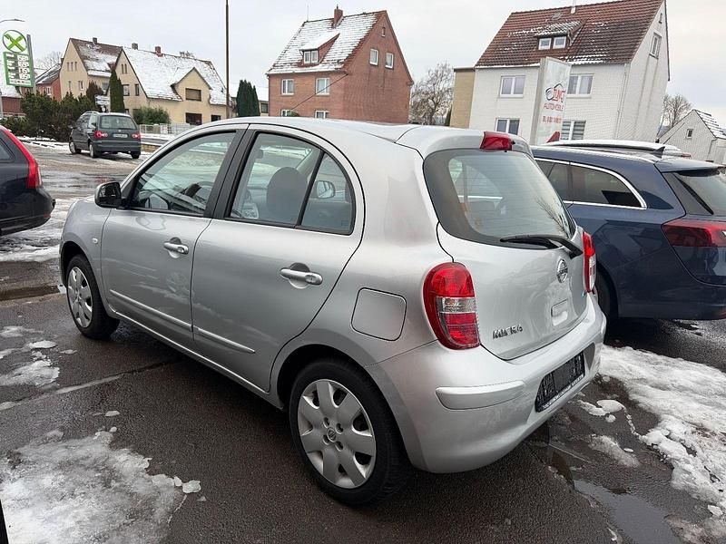 Silber Gebraucht 2012 Nissan Micra Acenta Kleinwagen | 4.999 € (Fairer Preis) - Bild 1/4