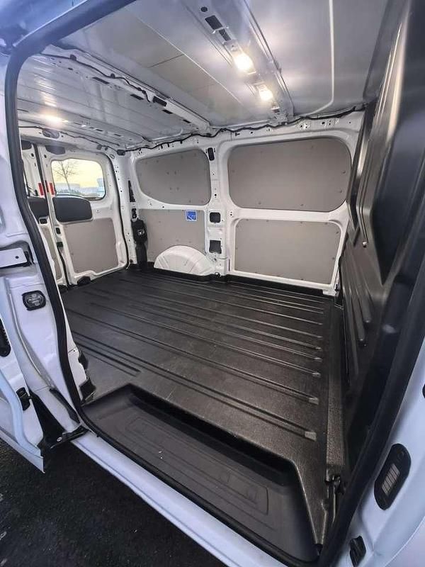 Gebraucht Ford Transit Custom Trend 136 PS (100 kW) 2025 Pickup