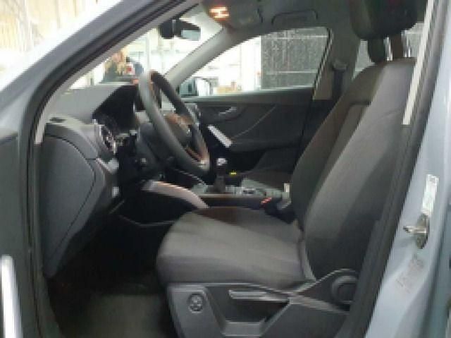 Gebraucht Audi Q2 Comfort 110 PS (80 kW) 2023 Pfeilgrau perleffekt SUV
