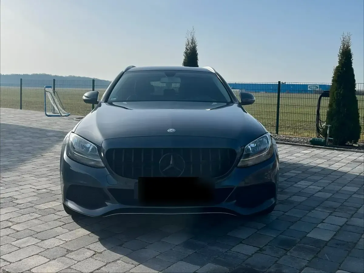 Gebraucht Mercedes C220 170 PS (125 kW) 2016 Grau Kombi